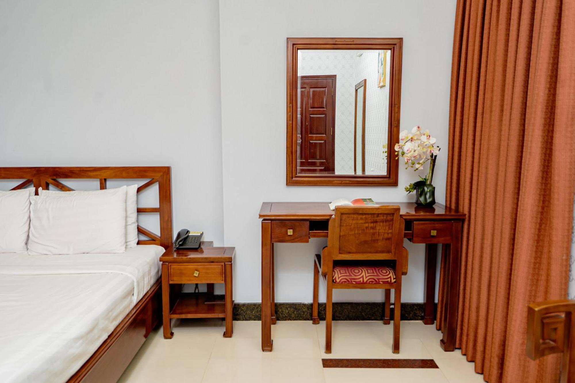 Ben Thanh Retreats Hotel Ho Chi Minh City Exterior photo
