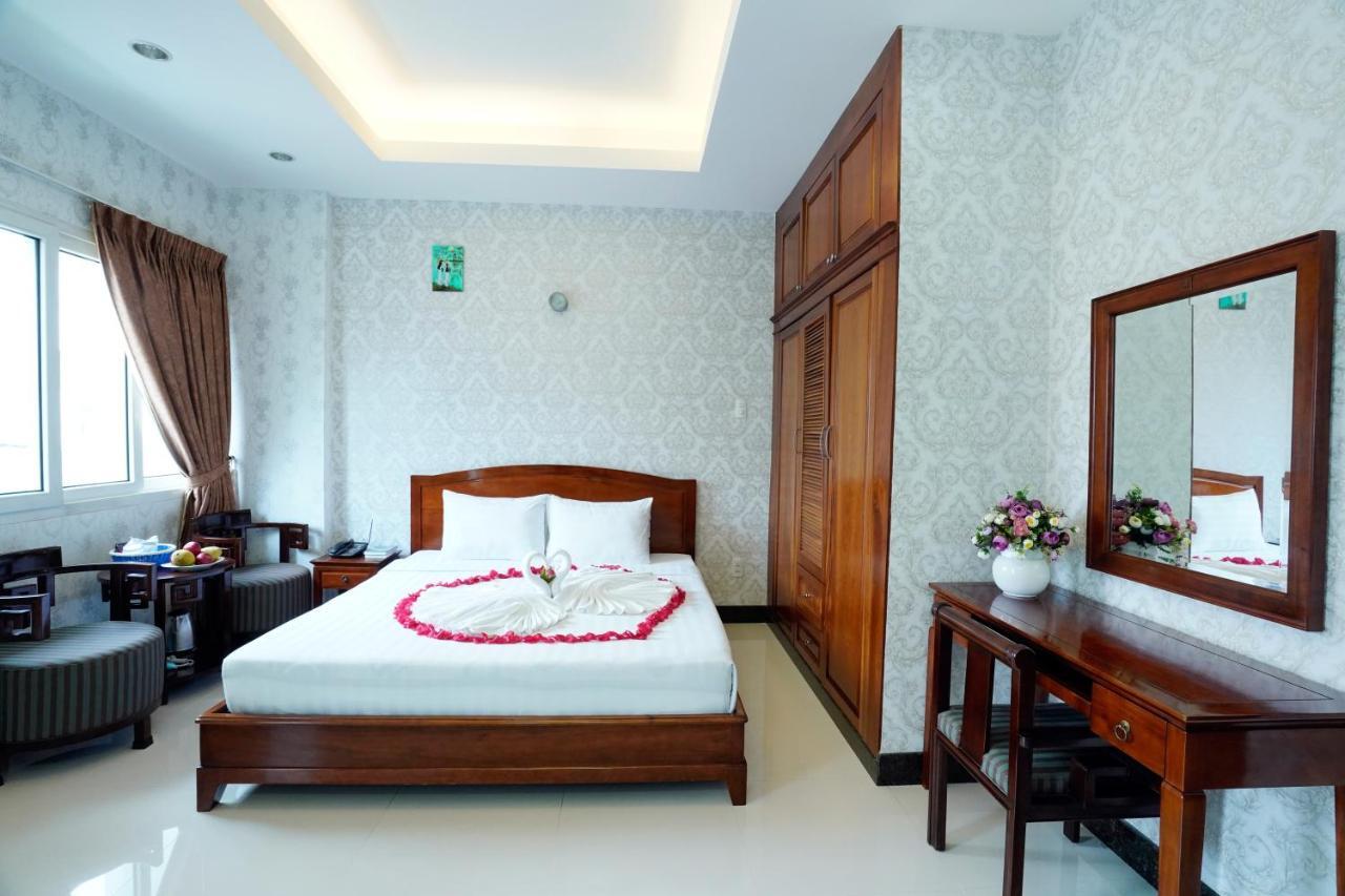 Ben Thanh Retreats Hotel Ho Chi Minh City Exterior photo